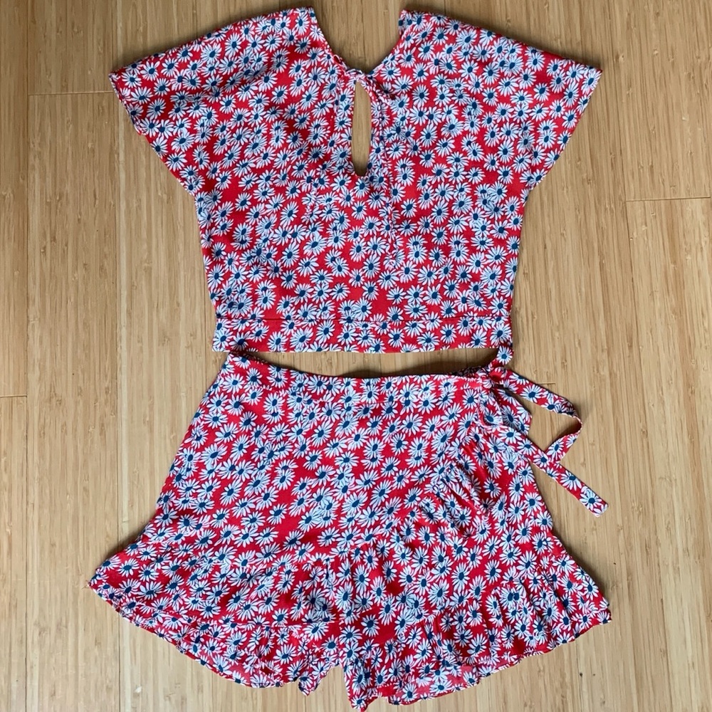 Zara Floral Top and Skort with Side Tie - Summer Set - Daisy Skirt / Shorts